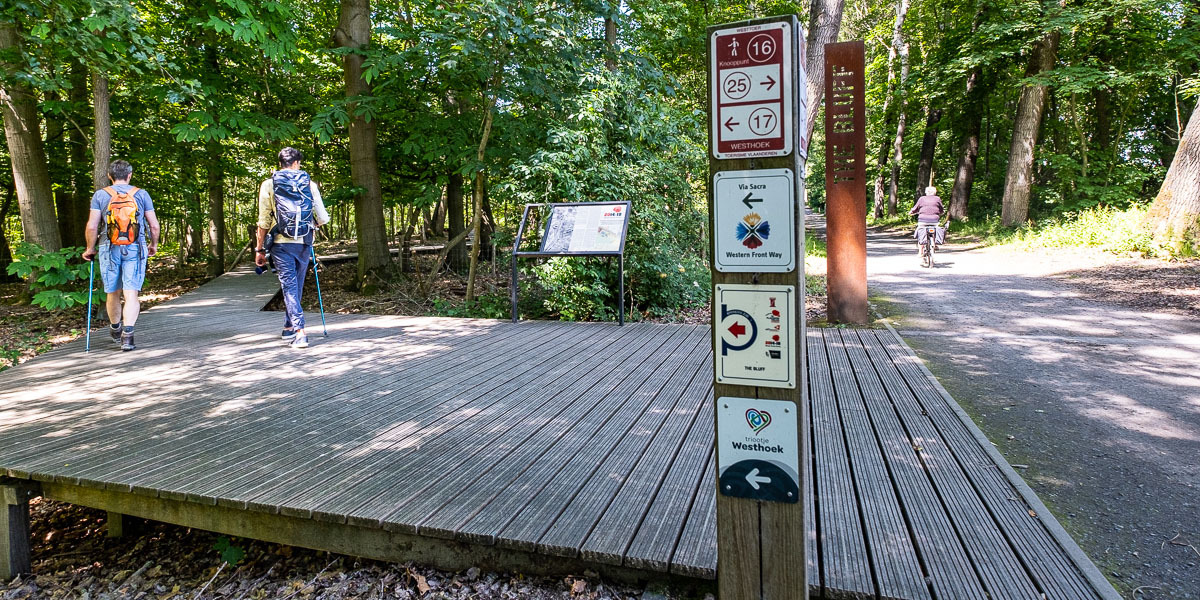 Wandelen Triootje Westhoek