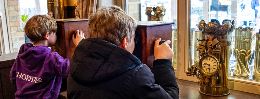 Stereoscopen Hooge Crater Themacafé