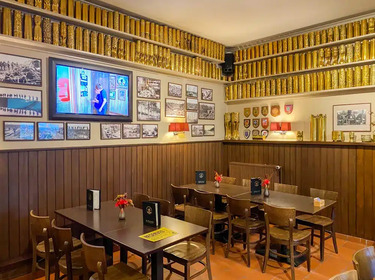 Hooge Crater themacafé